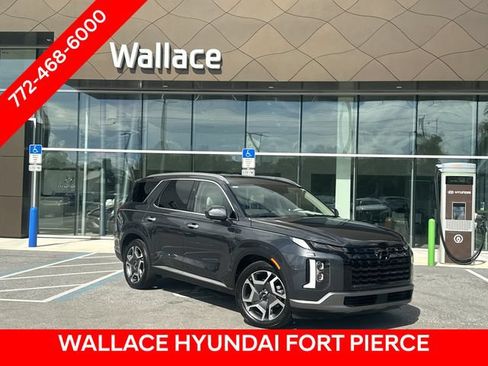 Used 2024 Hyundai Palisade Limited AWD/4WD image 1