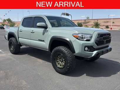 Used 2022 Toyota Tacoma TRD Off-Road w/ Black Out Package (TMS)