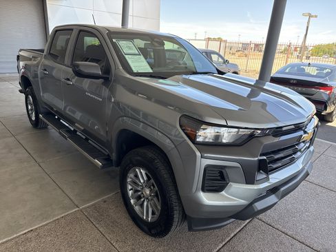 Used 2026 Chevrolet Colorado LT w/ Advanced Trailering Package RWD image 3