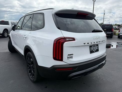 Used 2022 Kia Telluride EX w/ EX Premium Package image 7