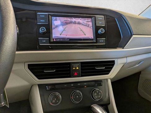 Used 2019 Volkswagen Jetta FWD image 15