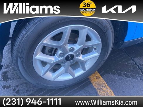 Used 2025 Kia Soul S image 14