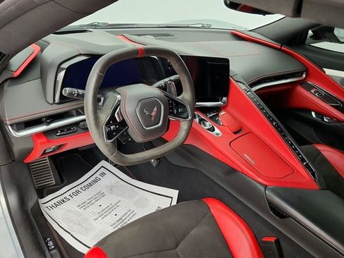 Used 2021 Chevrolet Corvette Stingray Premium Conv w/ Z51 Performance Package image 13