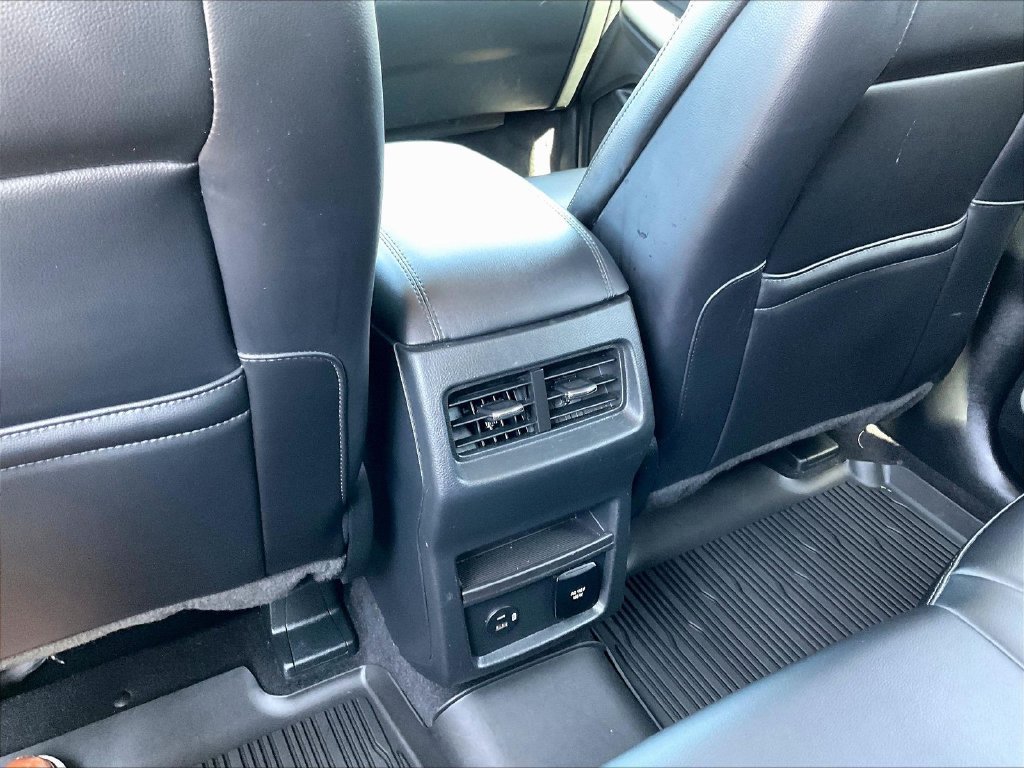 Certified 2022 Ford Edge SEL w/ Convenience Package AWD/4WD image 10