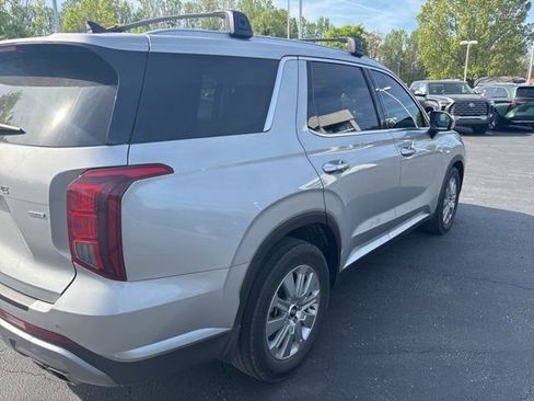 Used 2024 Hyundai Palisade SEL image 3