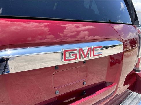 Used 2017 GMC Yukon Denali AWD/4WD image 27
