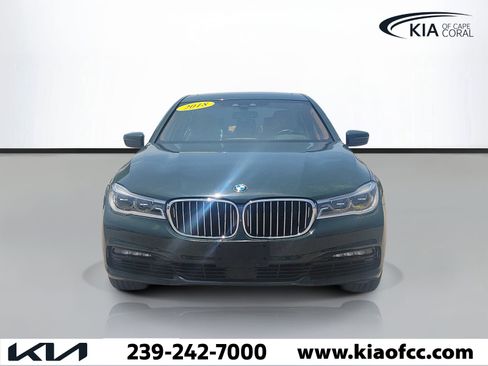 Used 2018 BMW 750i xDrive AWD/4WD image 2