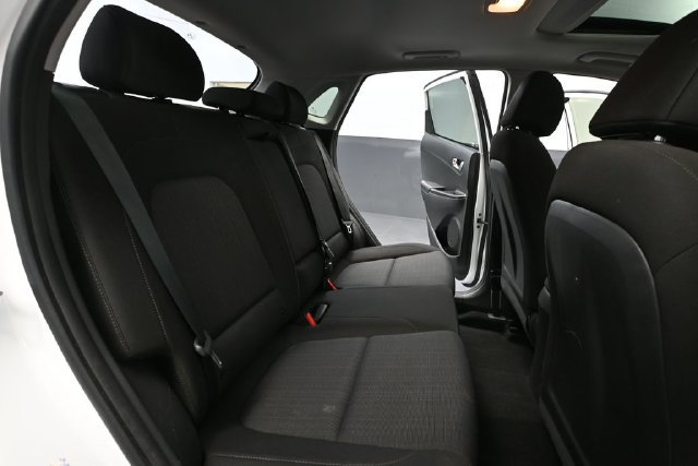 Used 2022 Hyundai Kona SEL w/ Convenience Package FWD image 32