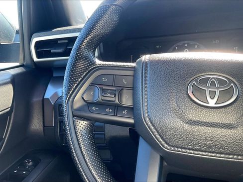 Used 2024 Toyota Tacoma SR5 image 15