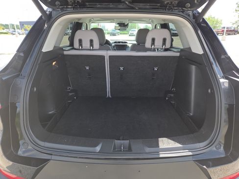 Used 2021 Chevrolet TrailBlazer LT w/ Sun and Liftgate Package FWD image 18