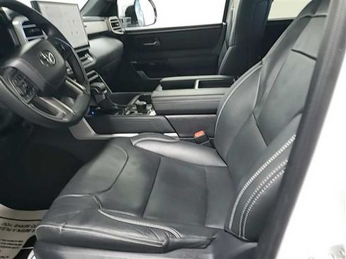 Used 2026 Toyota Tundra Limited AWD/4WD image 2