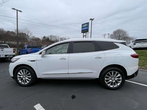 Used 2019 Buick Enclave Premium w/ LPO, Luxury Package image 8