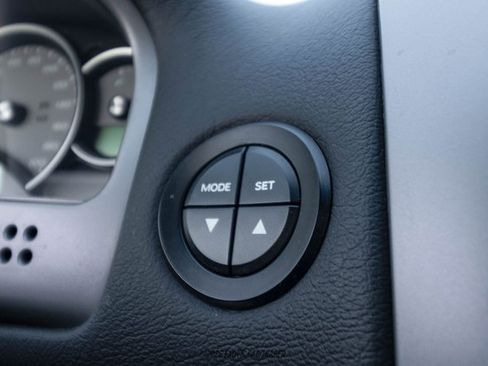 Used 2006 Pontiac GTO image 40