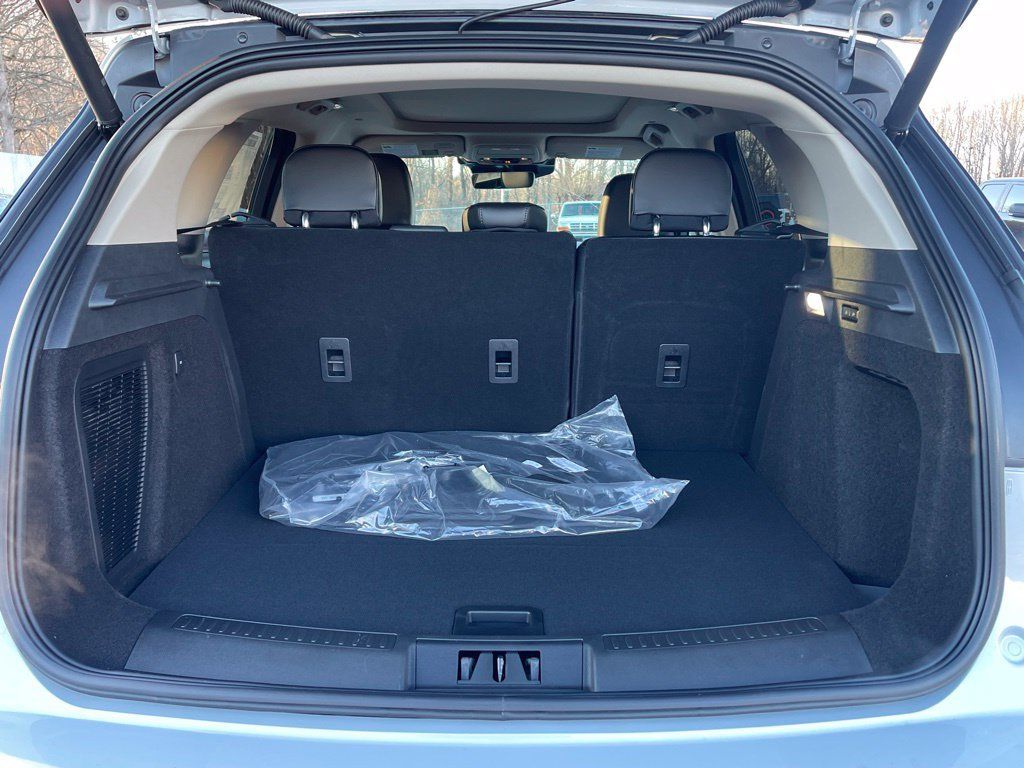 New 2026 Lincoln Corsair Reserve FWD image 21