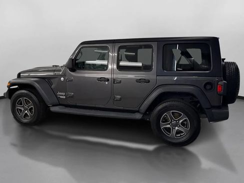 Used 2018 Jeep Wrangler Unlimited Sport S AWD/4WD image 5