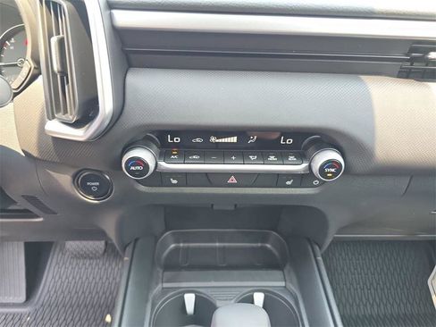 Certified 2025 MAZDA CX-50 2.5 Hybrid w/ Weather Package image 29