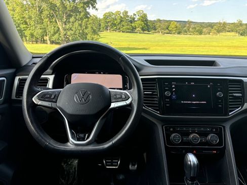 Used 2023 Volkswagen Atlas SEL R-Line AWD/4WD image 31