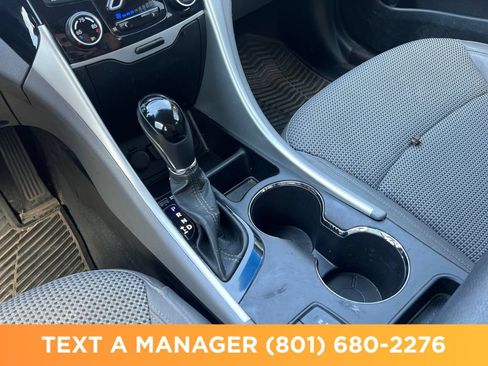 Used 2013 Hyundai Sonata SE FWD image 24