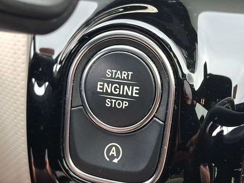 Used 2023 Mercedes-Benz CLA 250 4MATIC image 23