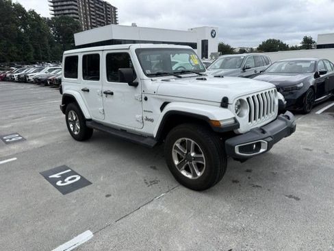 Used 2020 Jeep Wrangler Unlimited Sahara w/ LED Lighting Group AWD/4WD image 2