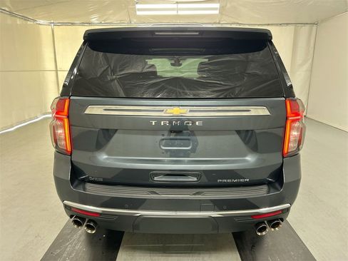 Used 2021 Chevrolet Tahoe Premier w/ Premium Package image 22