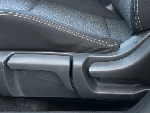 Used 2021 Nissan Rogue S image 25