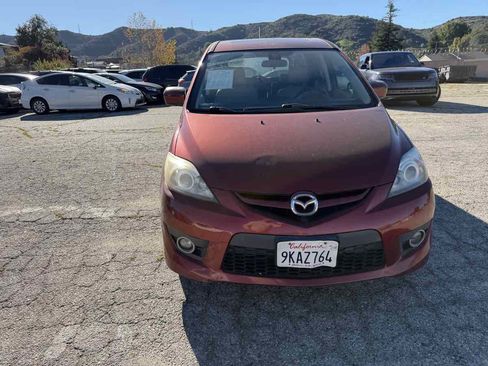 Used 2010 MAZDA MAZDA5 Grand Touring image 2