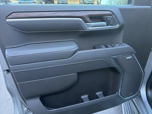New 2026 GMC Sierra 1500 SLT w/ SLT Premium Plus Package AWD/4WD image 8