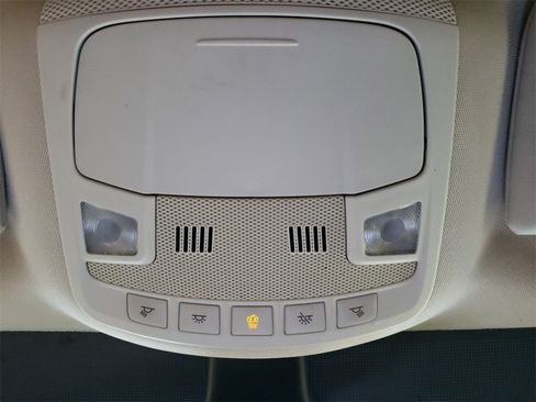 Used 2019 Ford Edge SEL w/ Equipment Group 201A image 28