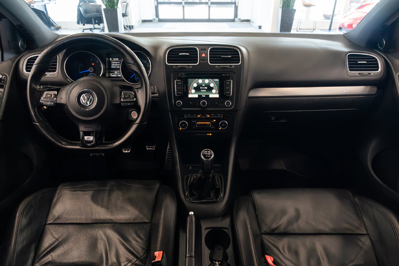 Used 2013 Volkswagen Golf R 4-Door AWD/4WD image 9