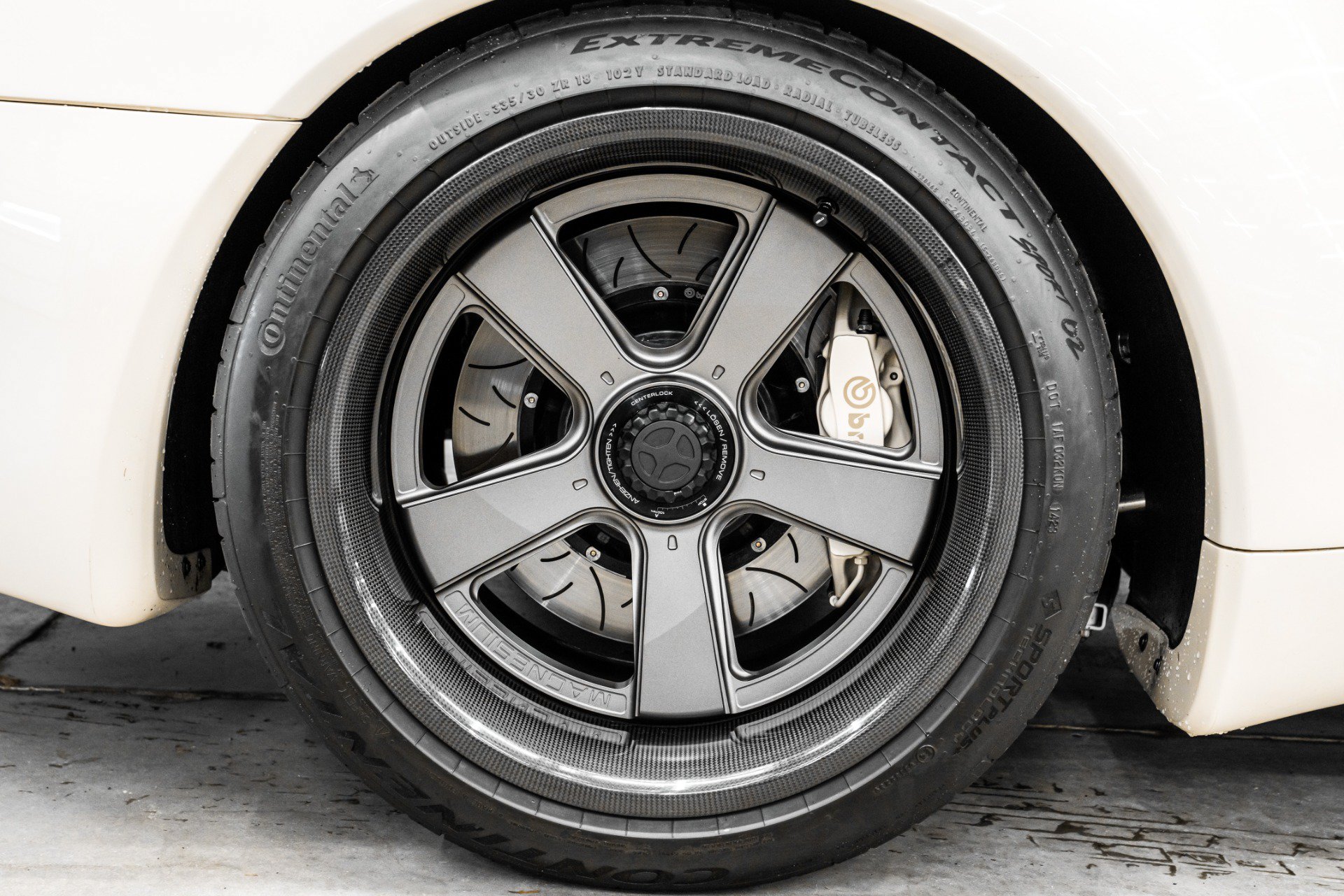 Used 1997 Porsche 911 Cabriolet image 45