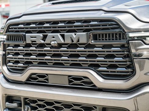 New 2026 RAM 2500 Limited AWD/4WD image 12