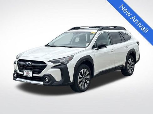 Used 2023 Subaru Outback Limited AWD/4WD image 3