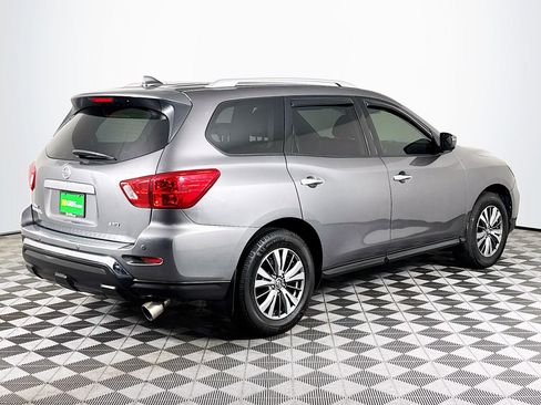 Used 2019 Nissan Pathfinder S AWD/4WD image 10