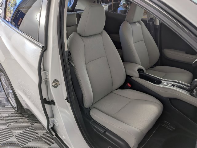 Used 2019 Honda HR-V EX image 28