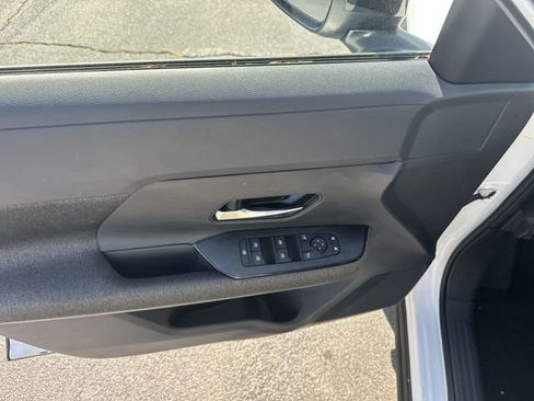 New 2026 Nissan Kicks SV w/ SV Premium Package image 26