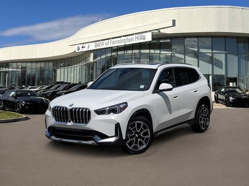 New 2026 BMW X1 xDrive28i w/ Technology Package AWD/4WD image 1
