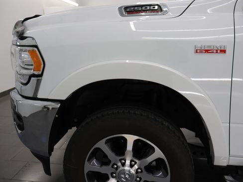 Used 2022 RAM 2500 Limited AWD/4WD image 35