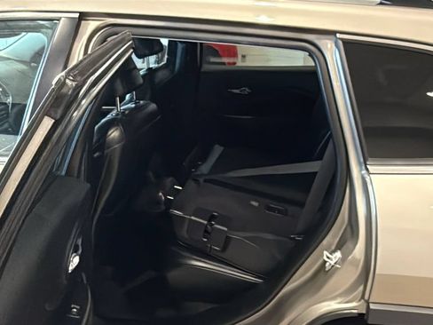 Used 2019 Jeep Cherokee Limited AWD/4WD image 20