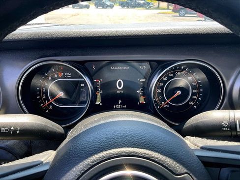 Used 2022 Jeep Gladiator Sport AWD/4WD image 19