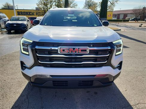 New 2026 GMC Terrain Elevation w/ Elevation Premium Package image 10