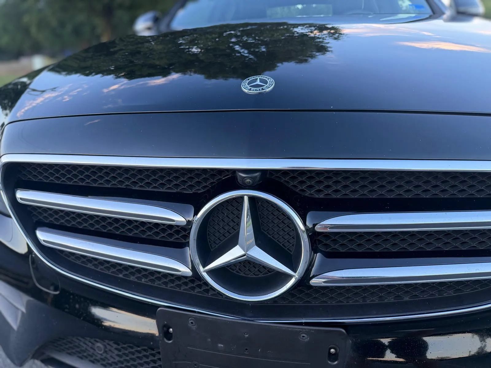 Used 2019 Mercedes-Benz E 300 4MATIC w/ Premium 1 Package image 11