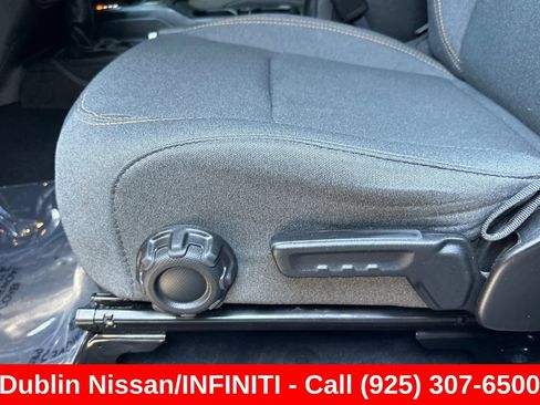 Used 2024 Jeep Wrangler Unlimited AWD/4WD image 14