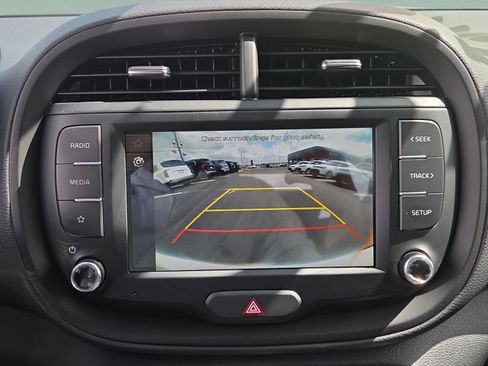 New 2025 Kia Soul LX image 18