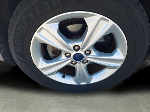 Used 2015 Ford Escape S image 13