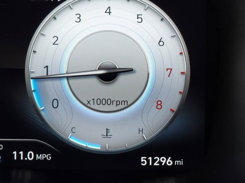 Used 2023 Hyundai Santa Fe Limited image 22