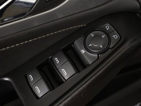 Used 2023 Chevrolet Traverse LT w/ LPO, Floor Liner Package AWD/4WD image 43