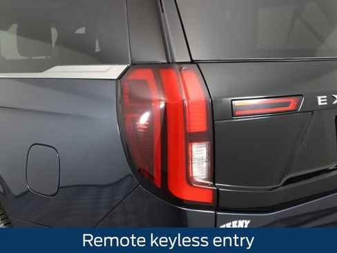 New 2025 Ford Expedition Max Platinum w/ Driver's Package image 21