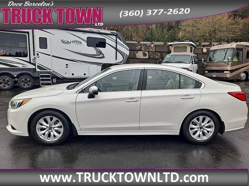 Used 2015 Subaru Legacy 2.5i Premium image 7