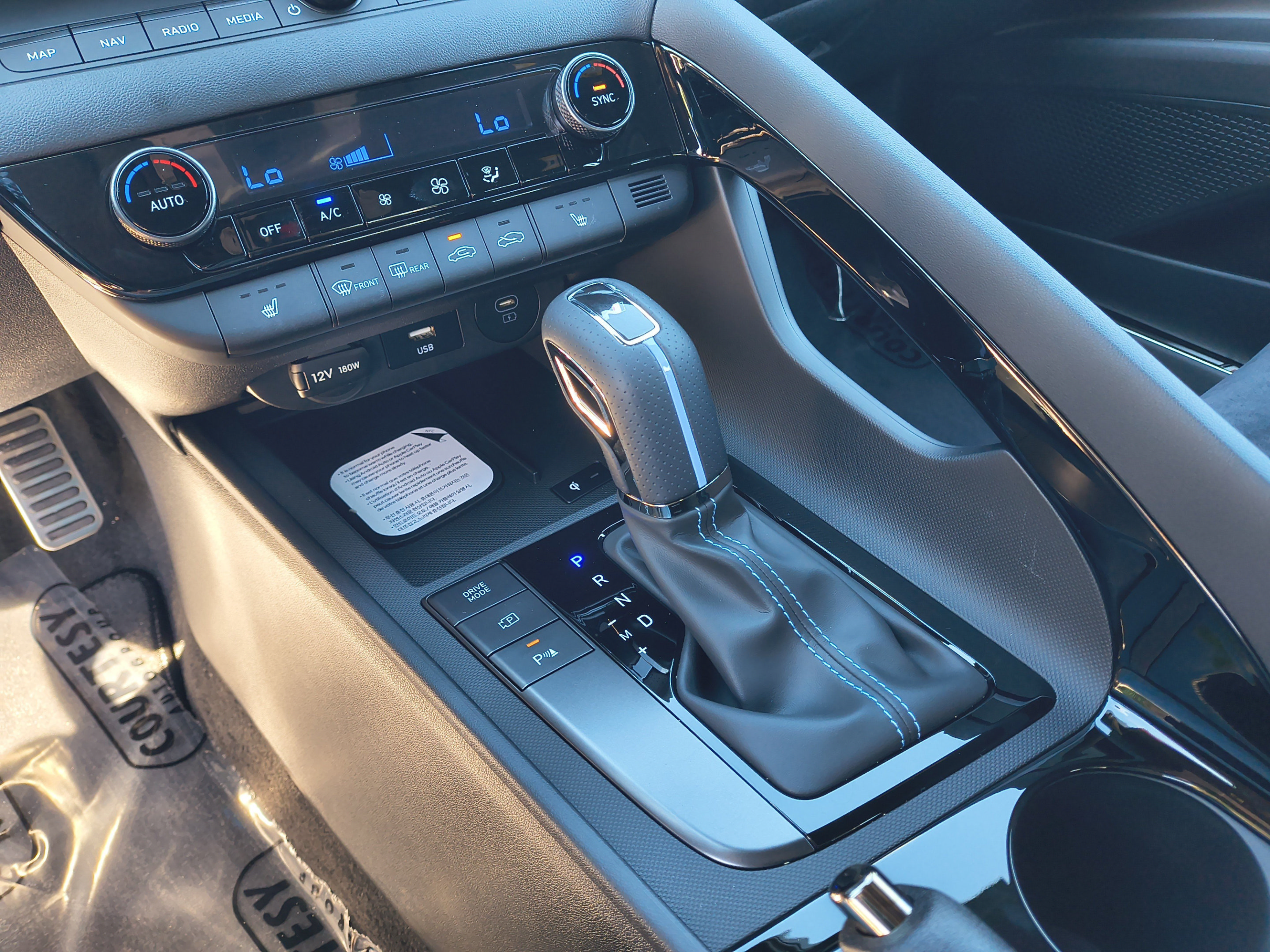 New 2026 Hyundai Elantra N FWD image 26